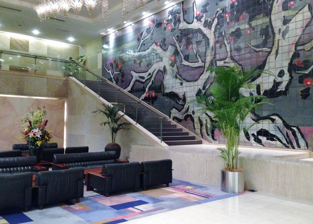 Sunplaza Seasons Hotel Nagoya Bagian luar foto