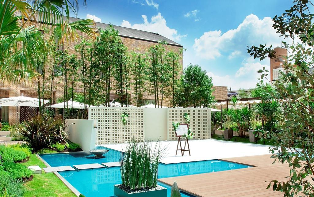 Sunplaza Seasons Hotel Nagoya Bagian luar foto